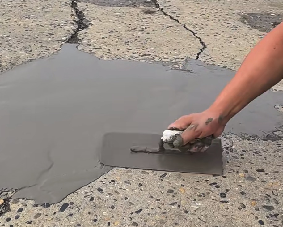 微山CGM 高效薄层道路修补料（CGM 道路抢修料）